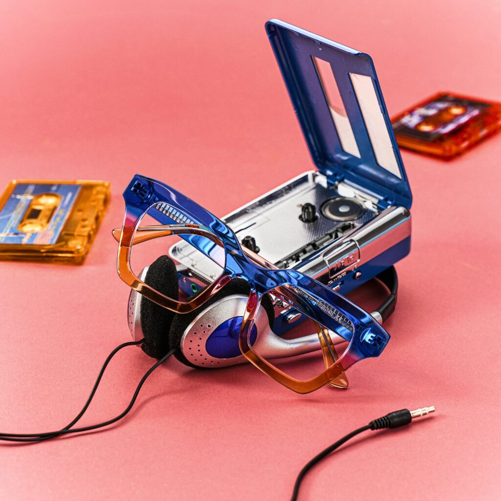 vooglam-eyewear-S-Yg1H-Yt4o-unsplash (1)