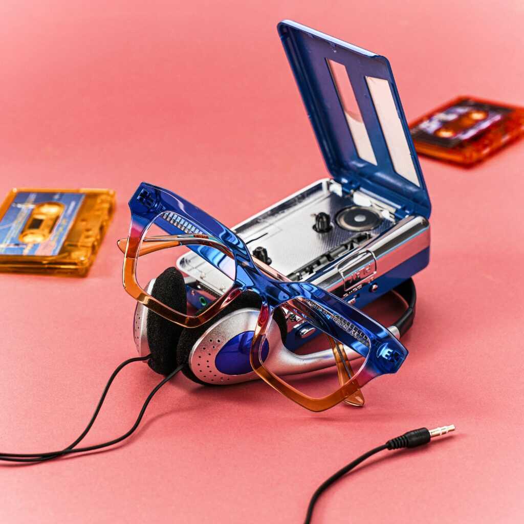 vooglam-eyewear-S-Yg1H-Yt4o-unsplash